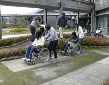 車いす体験